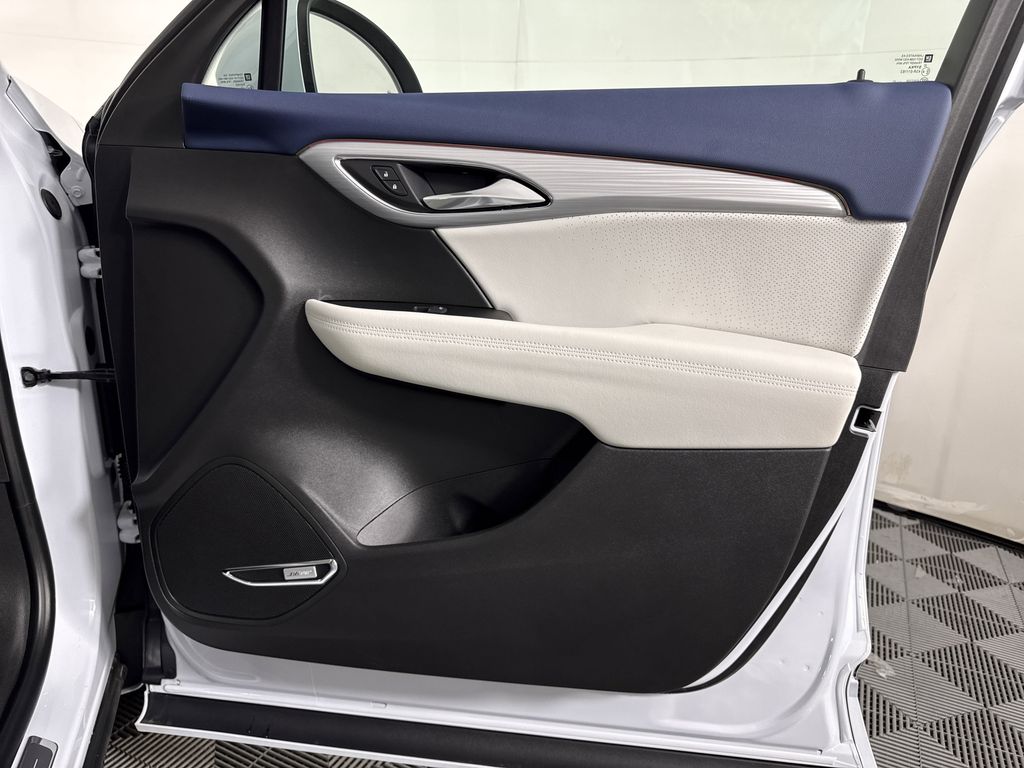 new 2025 Buick Envision car, priced at $46,695