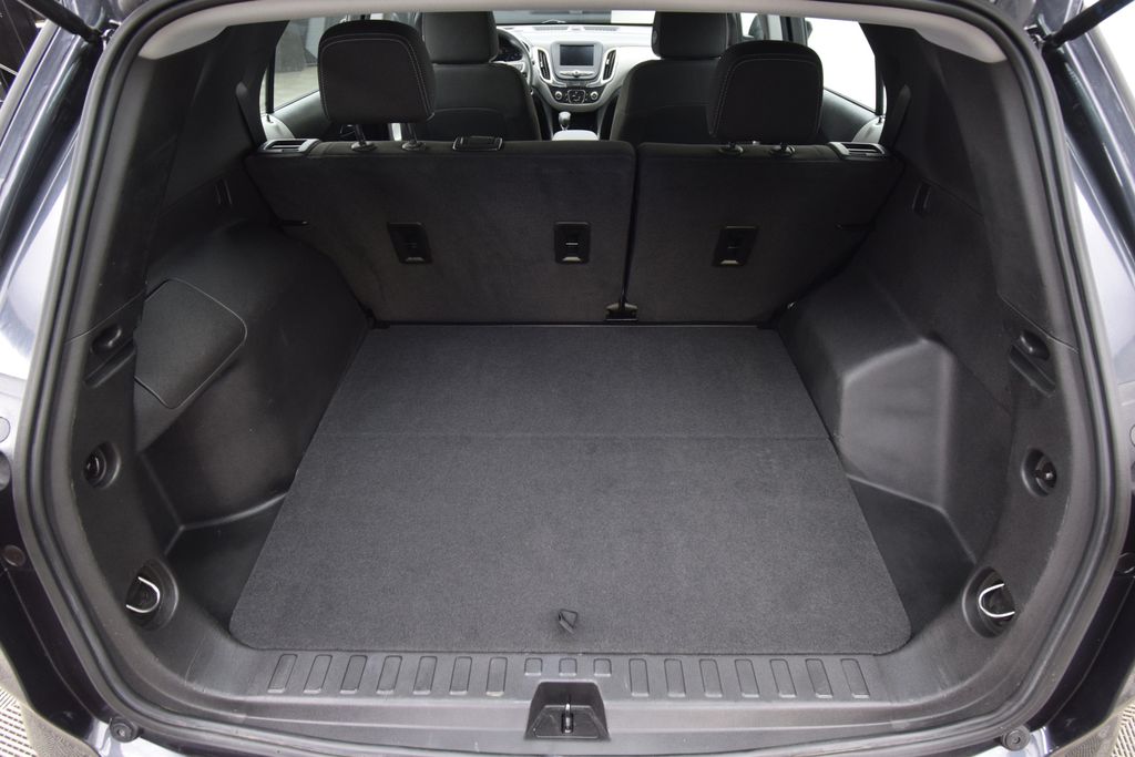 used 2022 Chevrolet Equinox car, priced at $20,300