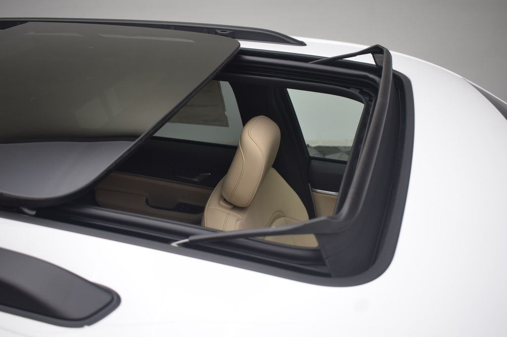new 2025 Jeep Grand Cherokee car, priced at $49,254