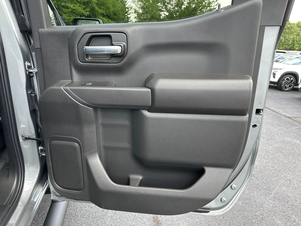 new 2025 Chevrolet Silverado 1500 car, priced at $49,485