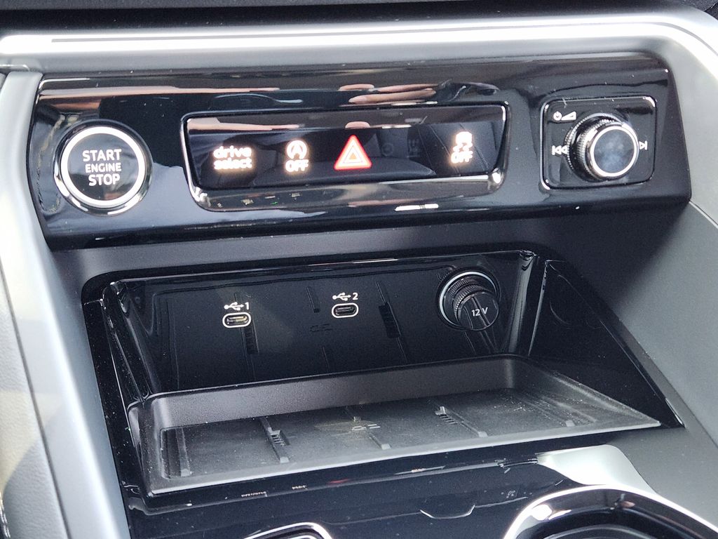 new 2025 Audi Q5 car, priced at $60,175