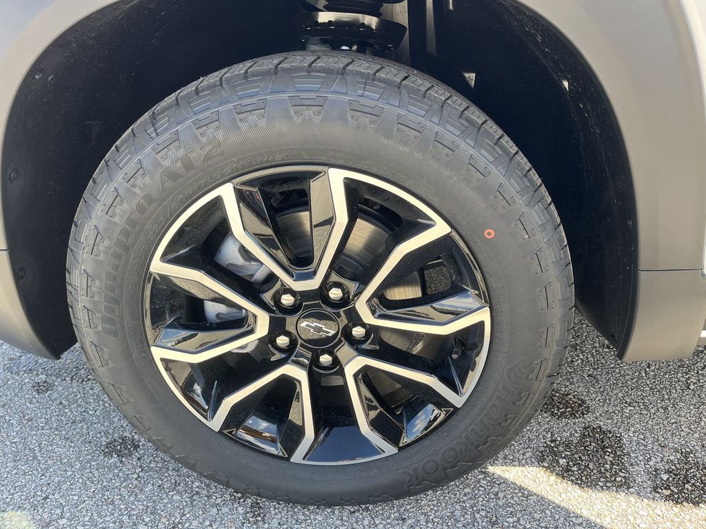 new 2025 Chevrolet TrailBlazer car, priced at $30,424