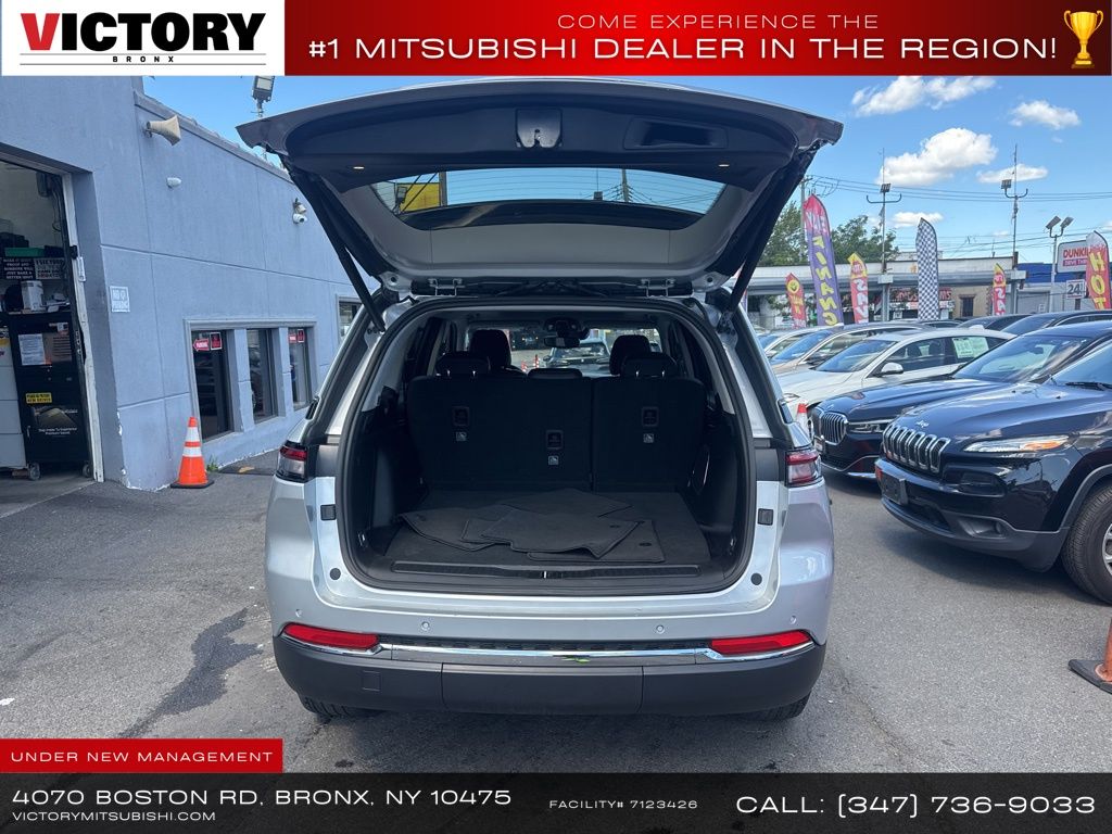 used 2023 Jeep Grand Cherokee car, priced at $22,495