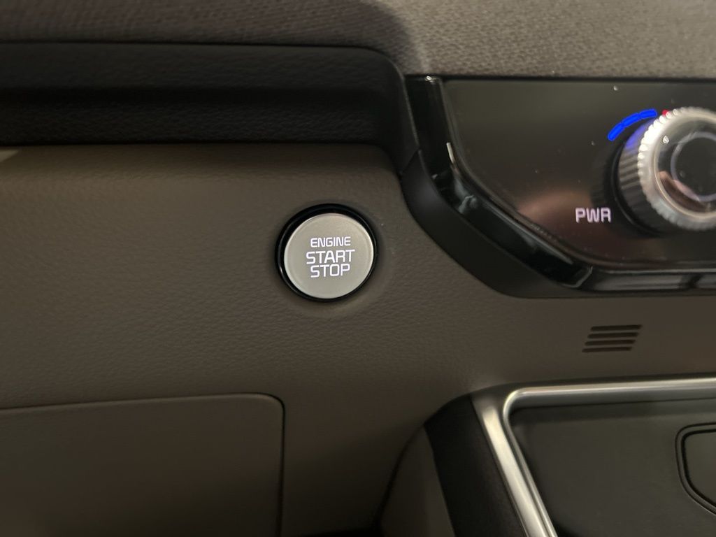 new 2026 Kia Carnival Hybrid car, priced at $48,274