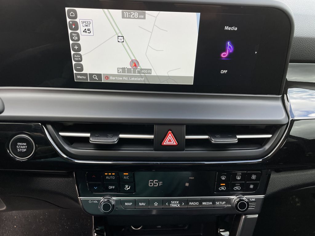 new 2025 Kia Seltos car, priced at $26,708