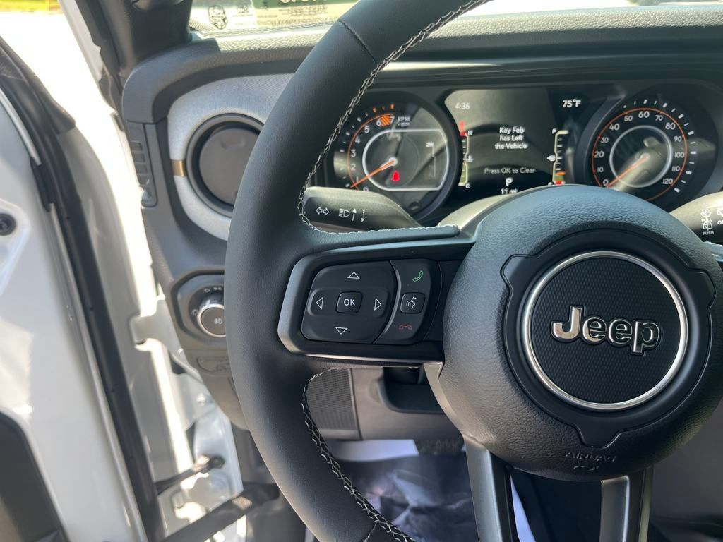 new 2025 Jeep Wrangler car, priced at $48,791