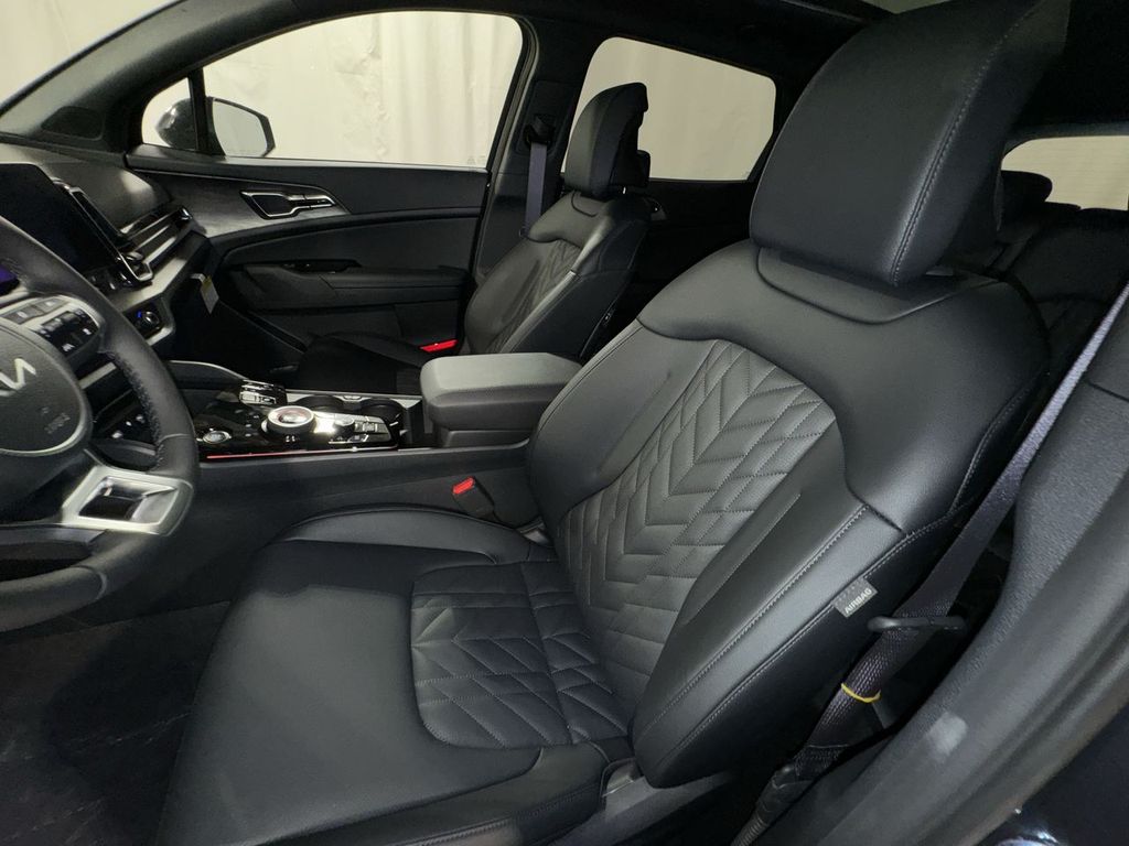 new 2025 Kia Sportage Plug-In Hybrid car, priced at $45,893