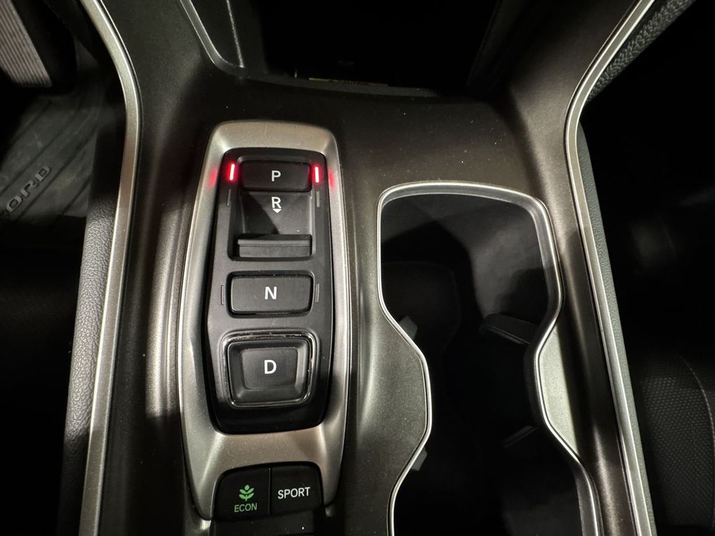 used 2022 Honda Accord Hybrid car, priced at $23,418