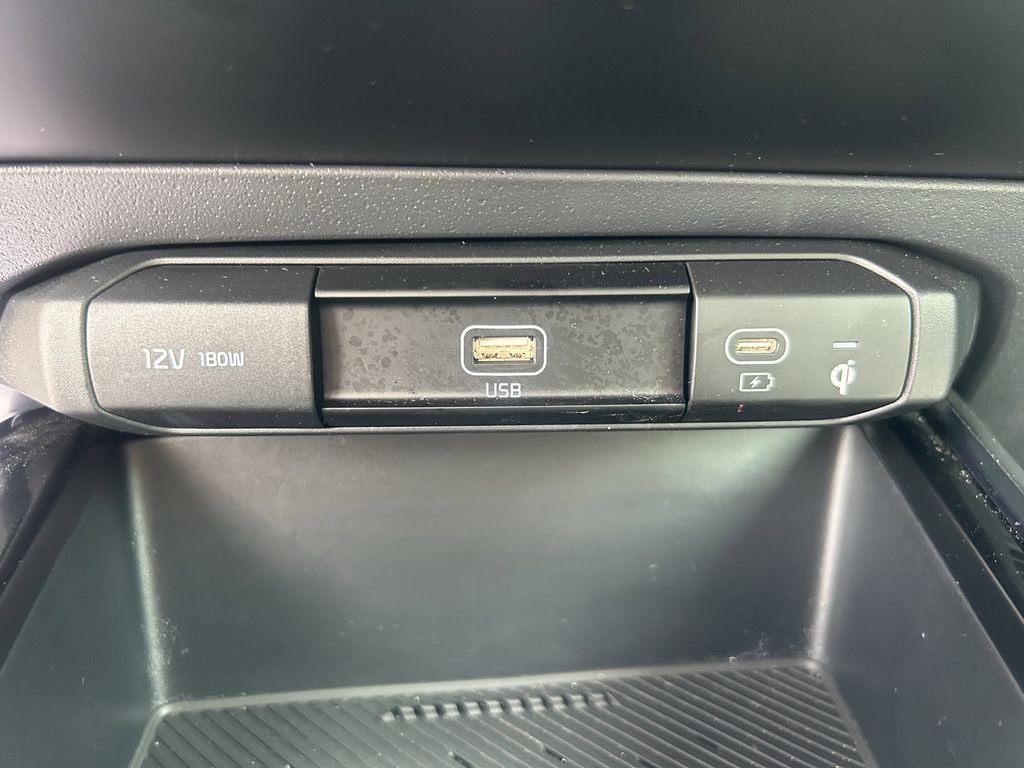 used 2025 Kia Niro car, priced at $23,497