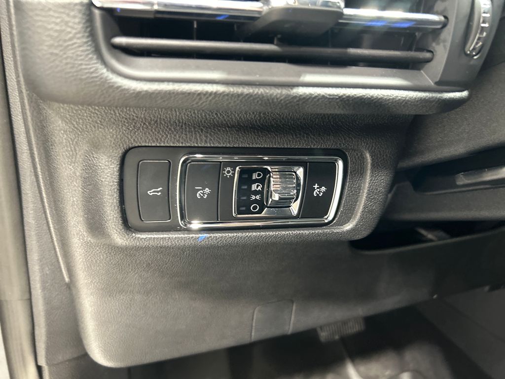 used 2023 Lincoln Corsair car, priced at $39,484