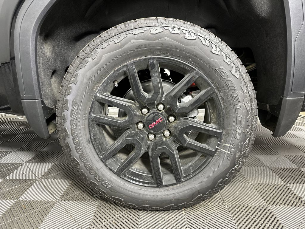 new 2025 GMC Sierra 1500 car, priced at $62,224
