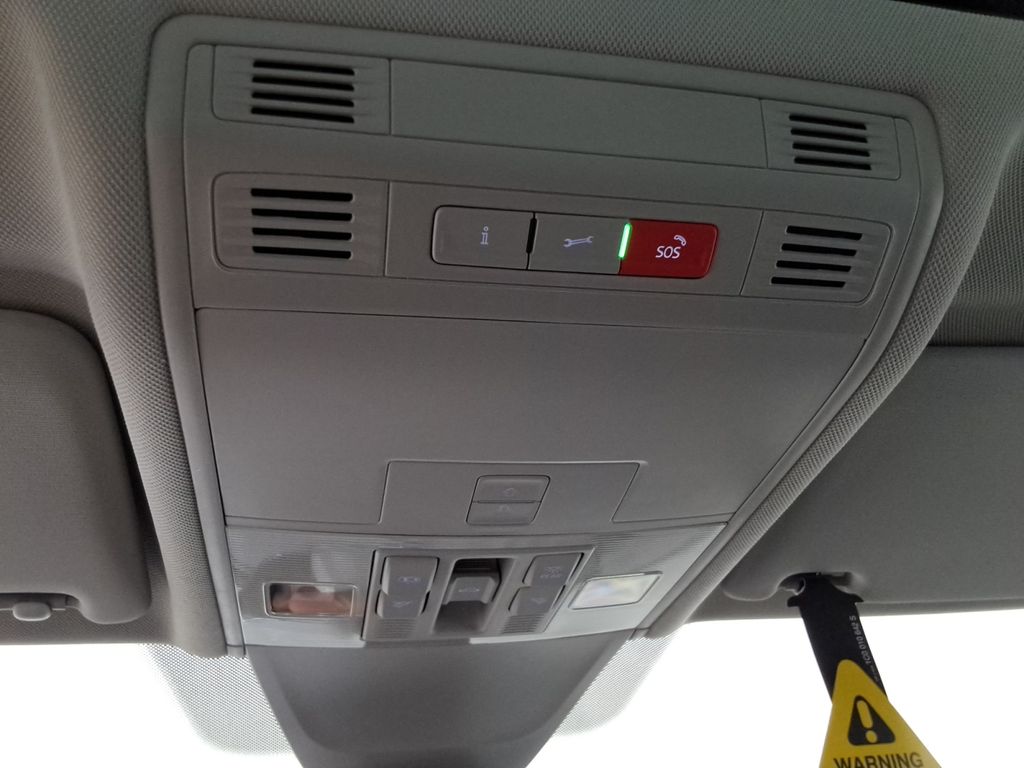 used 2024 Volkswagen Tiguan car