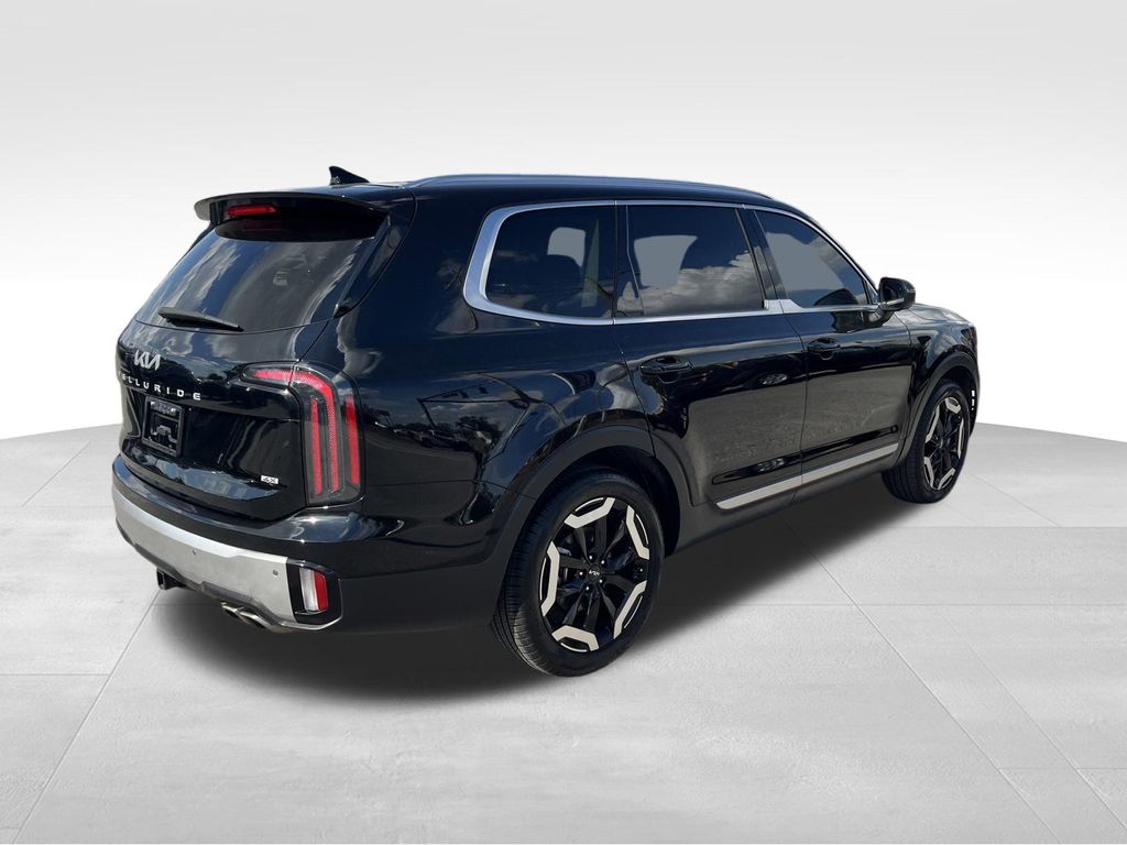 used 2024 Kia Telluride car, priced at $42,308