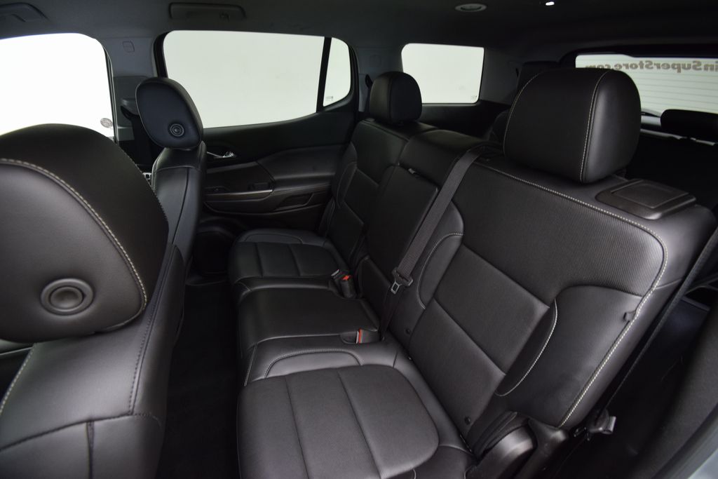 used 2023 GMC Acadia car, priced at $25,000