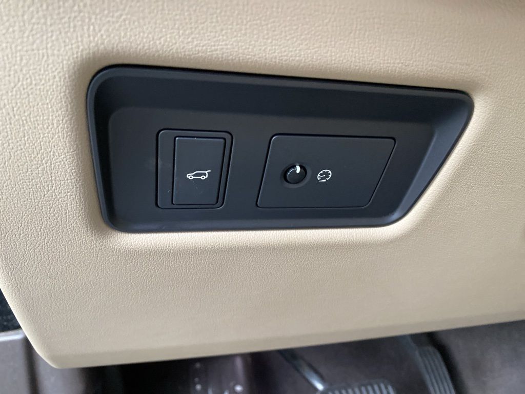 used 2016 Land Rover Range Rover Sport car, priced at $12,950