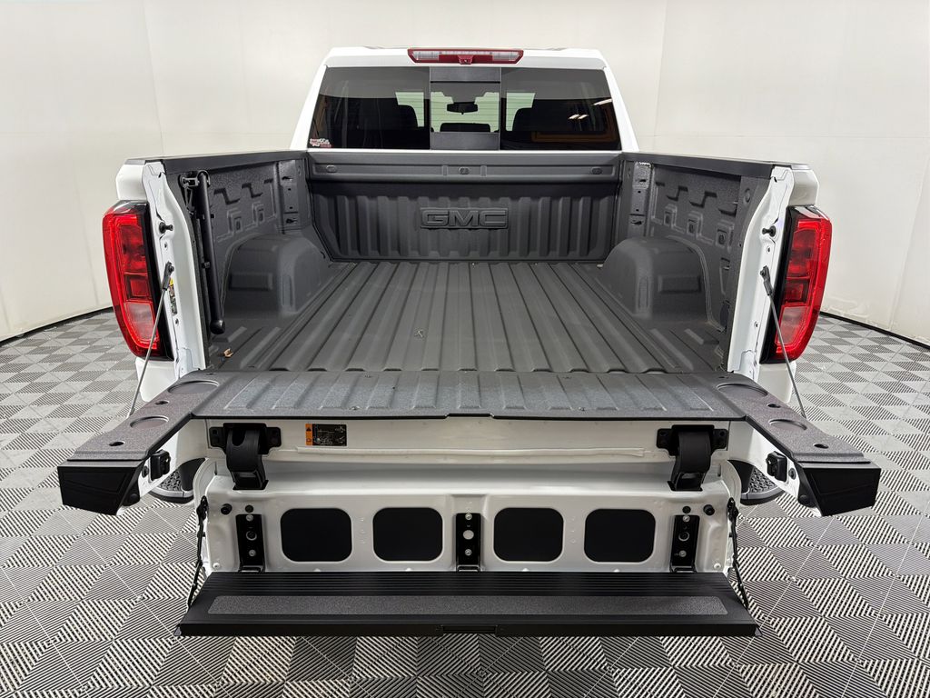 new 2025 GMC Sierra 1500 car, priced at $56,729