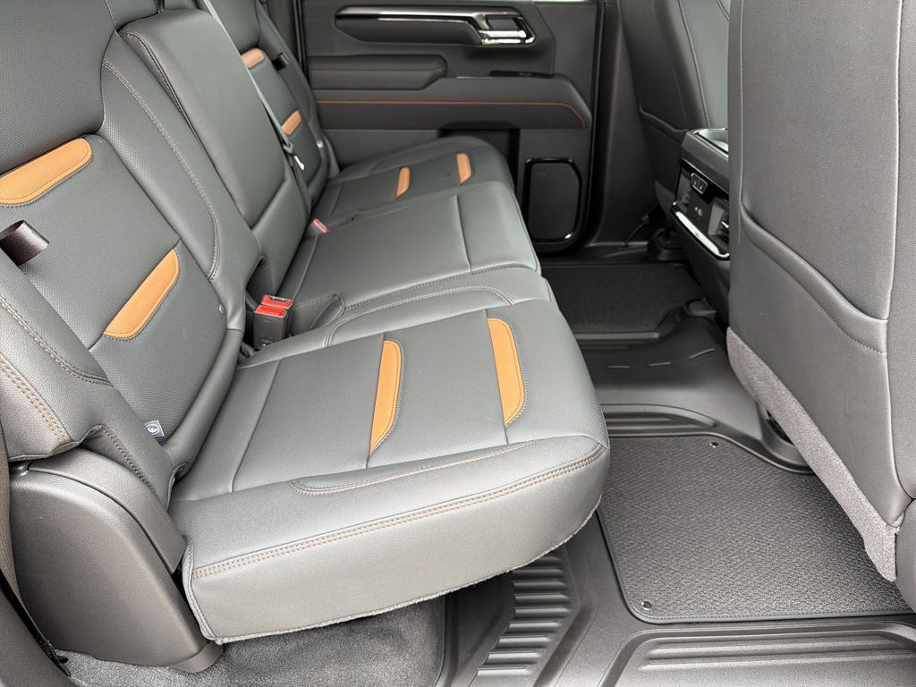 new 2026 GMC Sierra 2500HD car, priced at $83,990