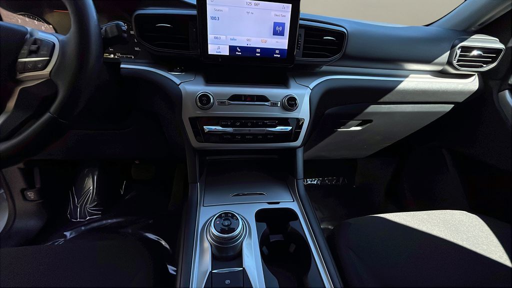 used 2021 Ford Explorer car, priced at $25,000