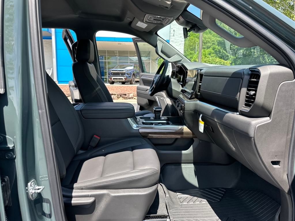 new 2025 Chevrolet Silverado 1500 car, priced at $63,695