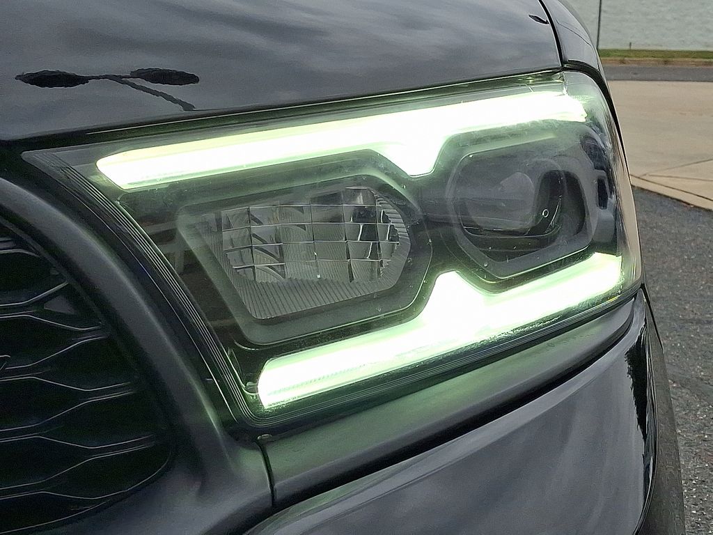 used 2022 Dodge Durango car, priced at $30,155