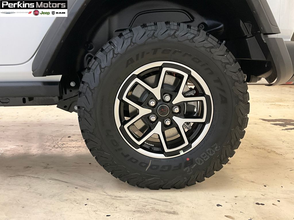 new 2025 Jeep Wrangler car, priced at $58,270