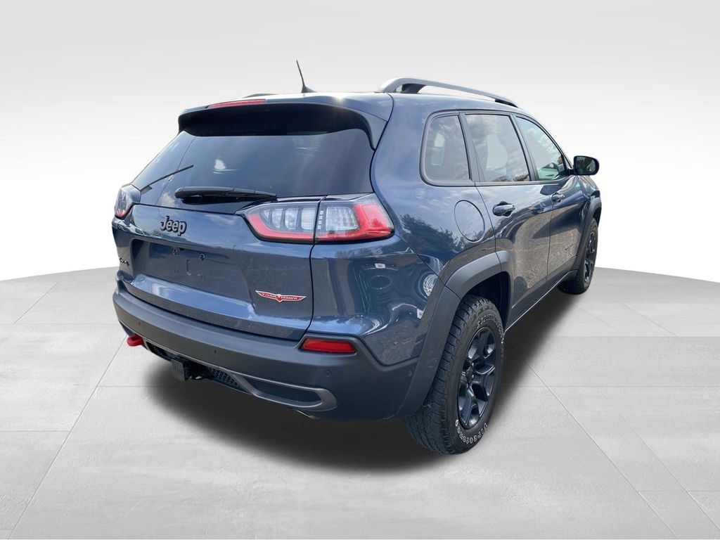 used 2019 Jeep Cherokee car, priced at $18,995