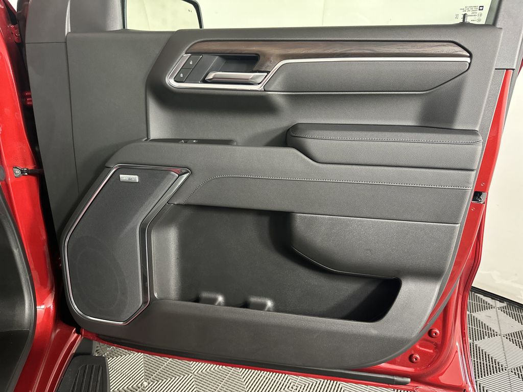 new 2025 GMC Sierra 1500 car, priced at $59,469
