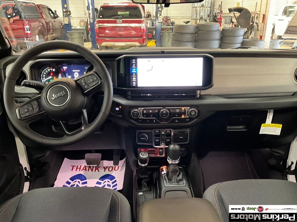 new 2025 Jeep Wrangler car, priced at $55,247
