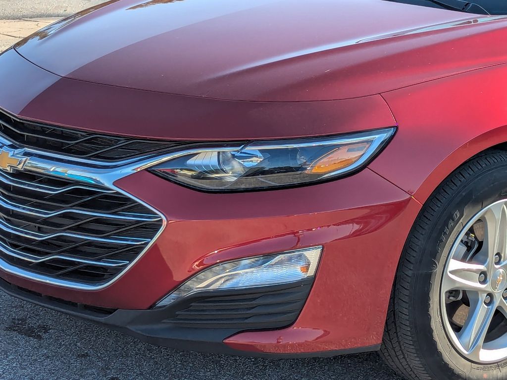 used 2024 Chevrolet Malibu car, priced at $17,991