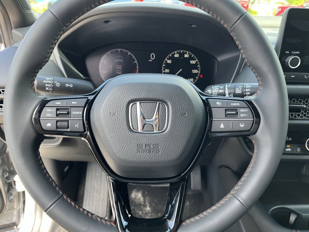 new 2025 Honda HR-V car, priced at $28,176