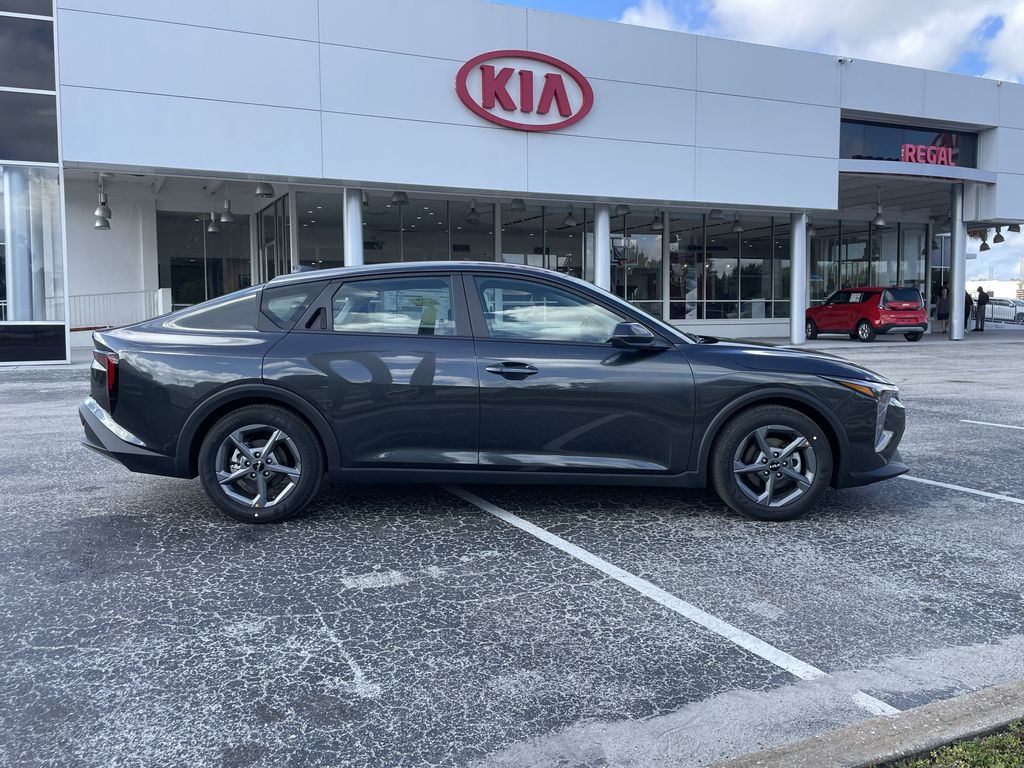 new 2025 Kia K4 car, priced at $23,123