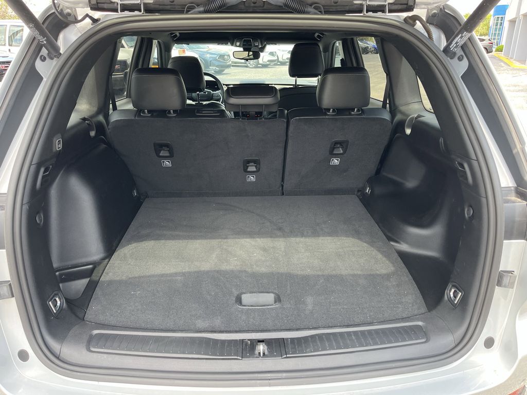 used 2023 Jeep Grand Cherokee car, priced at $31,792
