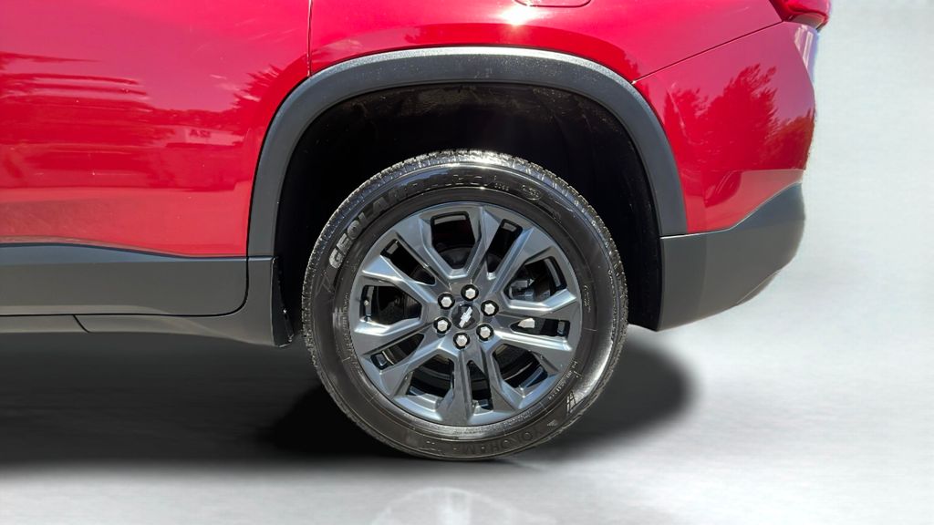 used 2019 Chevrolet Traverse car, priced at $23,450