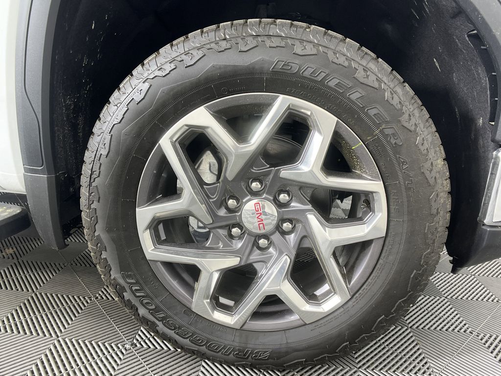 new 2025 GMC Sierra 1500 car, priced at $60,520