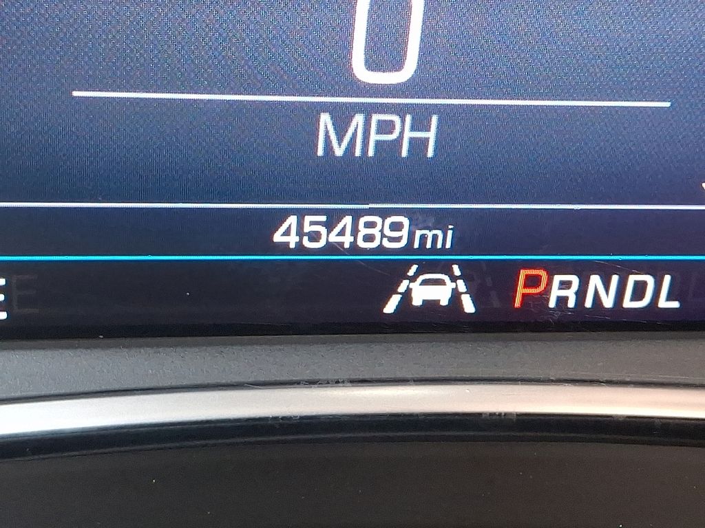 used 2021 Chevrolet Equinox car, priced at $22,795