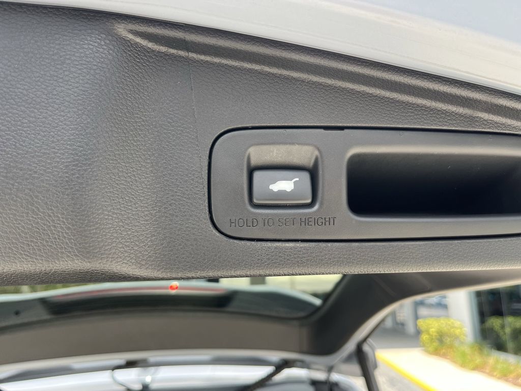 used 2020 Honda CR-V car, priced at $24,808