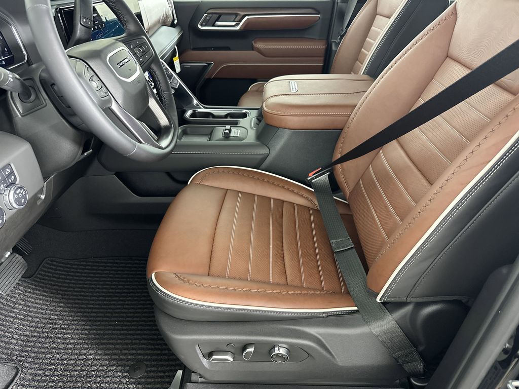 new 2025 GMC Sierra 2500HD car, priced at $94,014