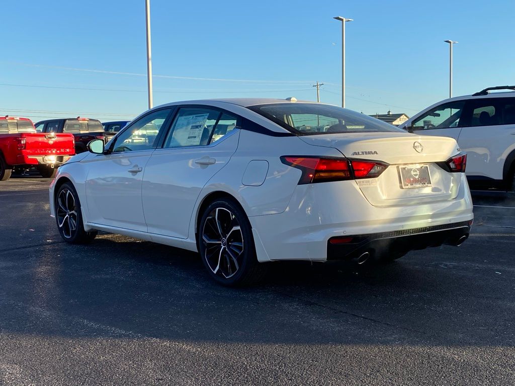 new 2025 Nissan Altima car, priced at $30,292