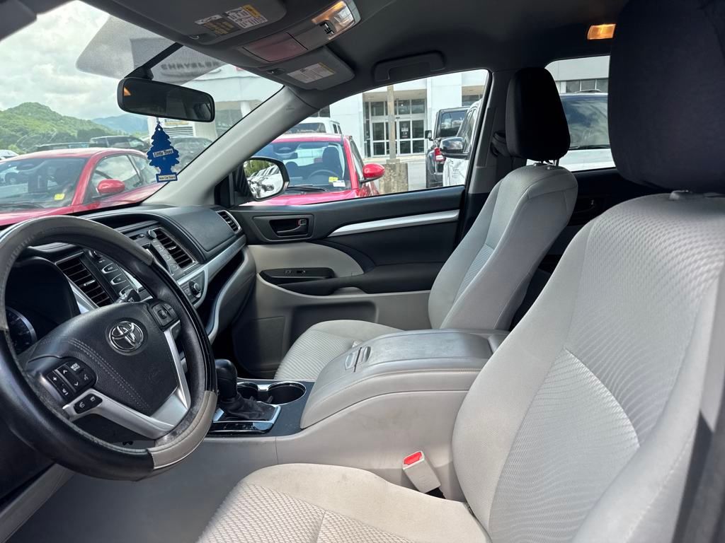 used 2016 Toyota Highlander car, priced at $20,800