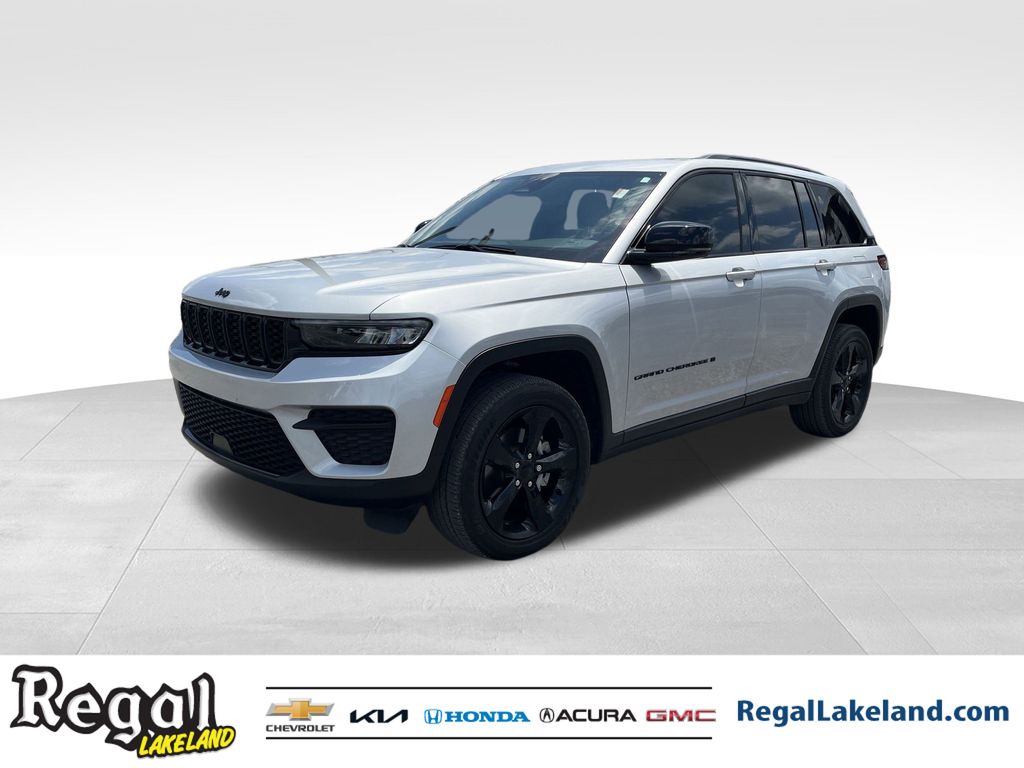 used 2023 Jeep Grand Cherokee car, priced at $31,594
