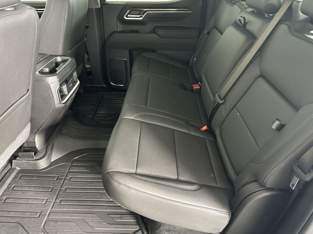 new 2025 GMC Sierra 1500 car, priced at $61,929