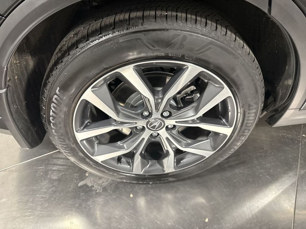 used 2023 Acura MDX car, priced at $46,183