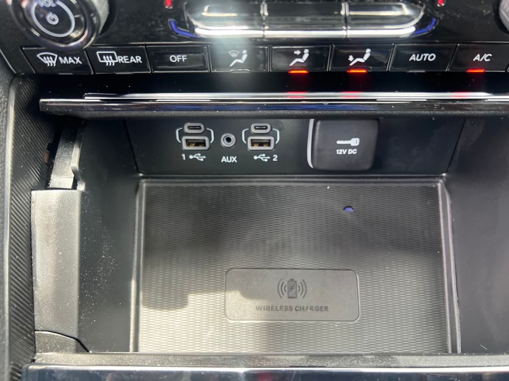 new 2025 Jeep Grand Cherokee car, priced at $38,990