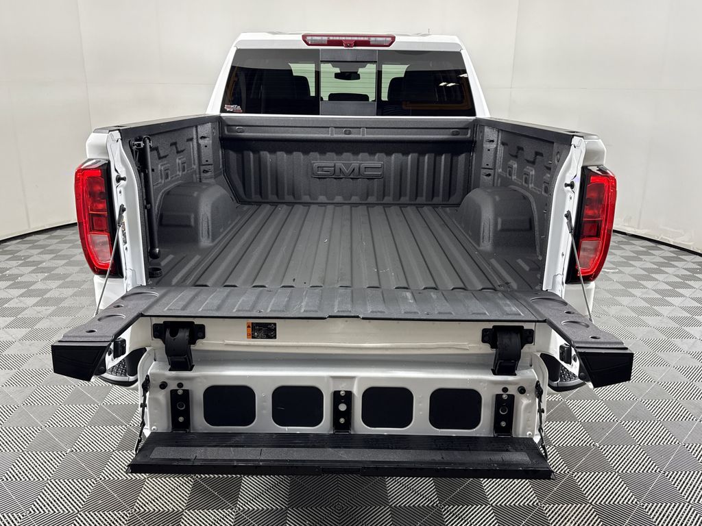 new 2025 GMC Sierra 1500 car, priced at $56,729