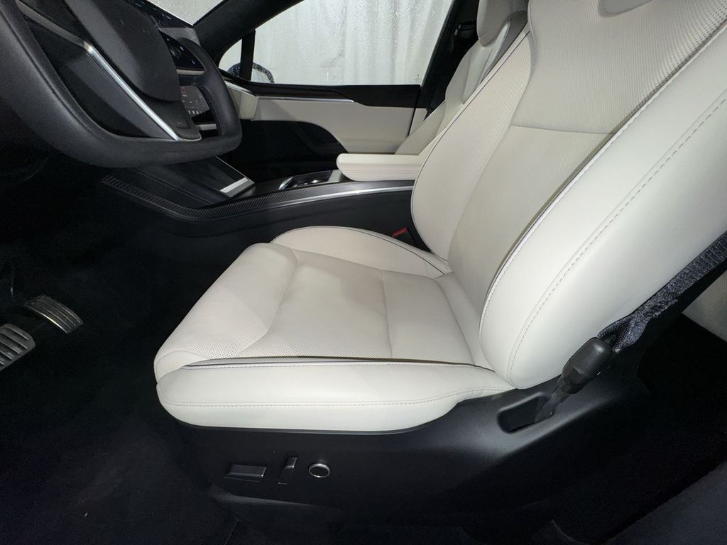 used 2022 Tesla Model X car, priced at $59,871