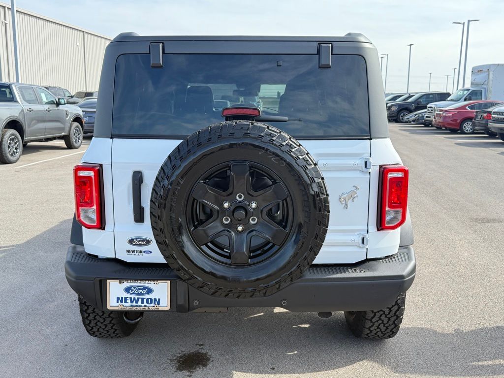 new 2024 Ford Bronco car, priced at $48,626