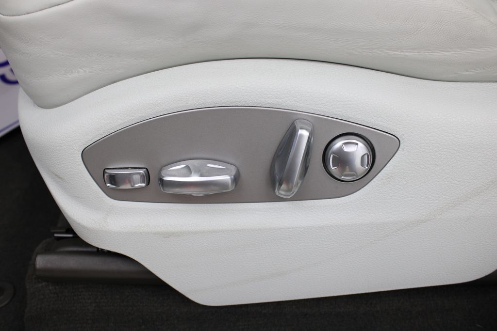 used 2021 Porsche Macan car, priced at $43,999