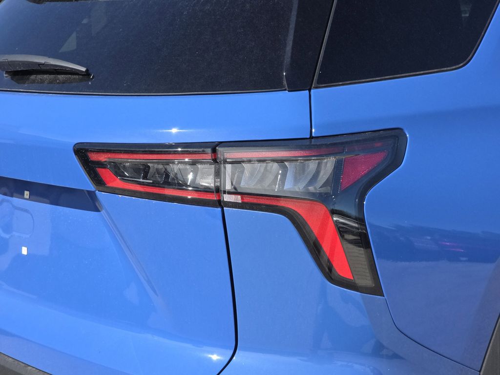 new 2026 Chevrolet Equinox car, priced at $30,495