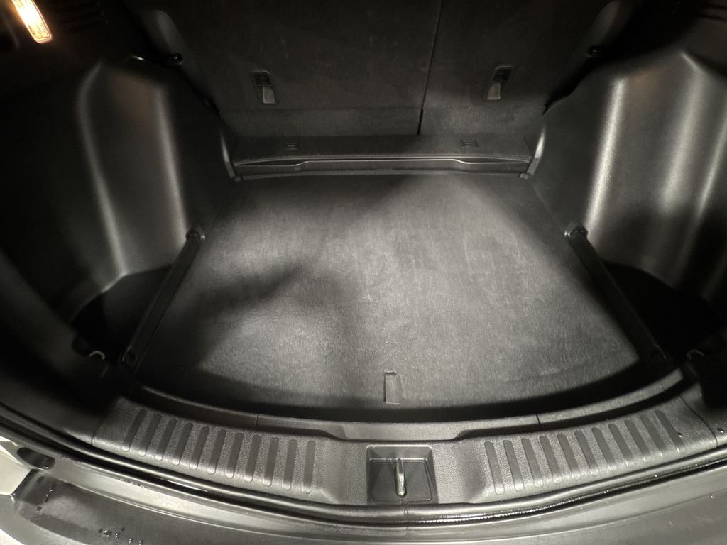 used 2020 Honda CR-V car, priced at $25,621