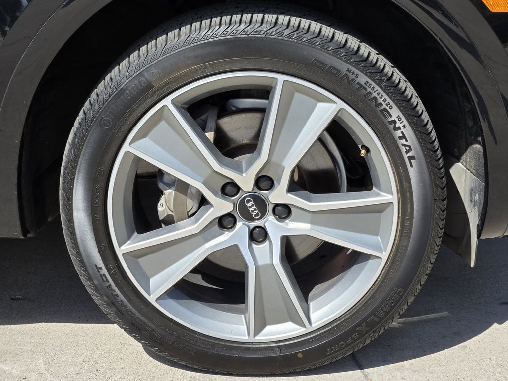 used 2020 Audi Q5 car, priced at $23,292